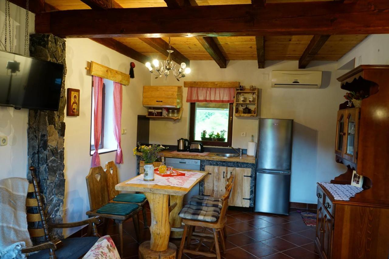 Plitvice Cottage Iggy Plitvicka Jezera Bagian luar foto